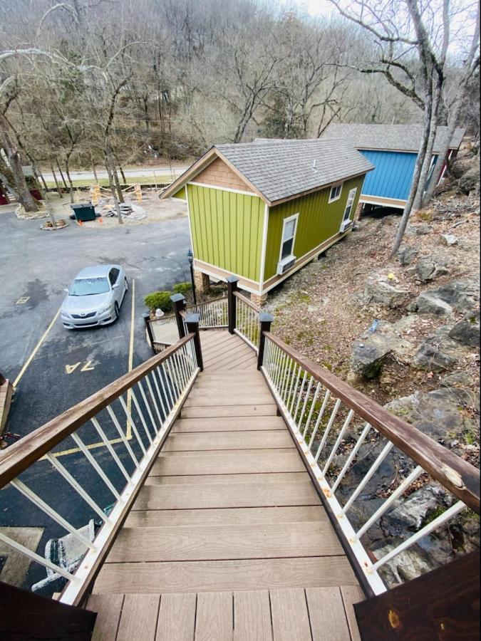 All Seasons Treehouse Village ユリーカ・スプリングス エクステリア 写真