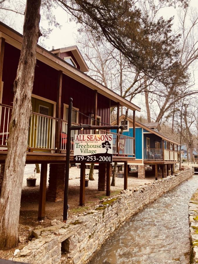 All Seasons Treehouse Village ユリーカ・スプリングス エクステリア 写真